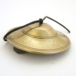 シャンベル ゴールド