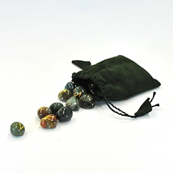 ルーンセット ブラッドストーン